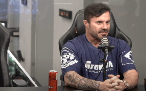 Renato Cariani em live de transmissão do Mr. Olympya