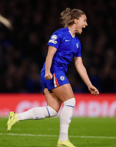 Chelsea goleia PSG pela Champions Feminina