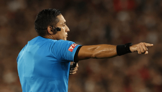 Flamengo x Racing: Jesús Valenzuela (VEN) será o árbitro da partida de ida da semifinal da Libertadores