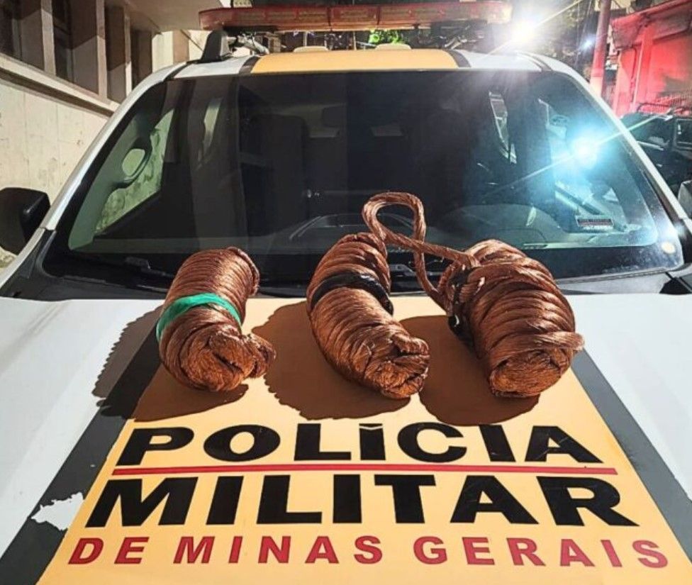 Polícia Militar Rodoviária prende cinco homens com 46 quilos de cobre na BR-356