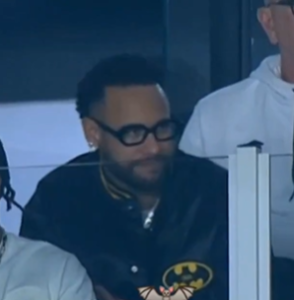 Neymar, durante Santos x Vitória, na Vila Belmiro