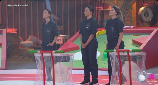 Michelle, Tamires e Saory disputaram a Prova do Fazendeiro