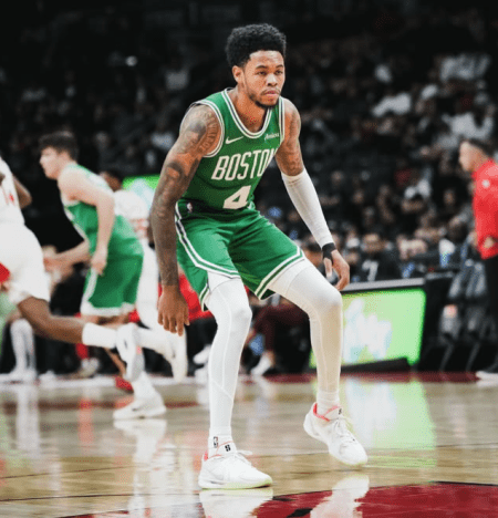 Anfernee Simons, ala-armador do Celtics