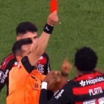 Racing x Flamengo: expulsão de Plata foi justa? Comentarista analisa