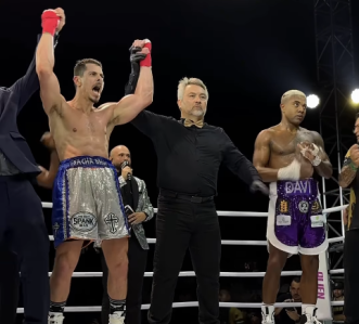 Sacha Bali venceu Davi Brito por decisão unânime