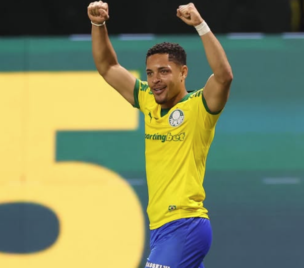 Vitor Roque, do Palmeiras, é convocado por Ancelotti para a Seleção Brasileira