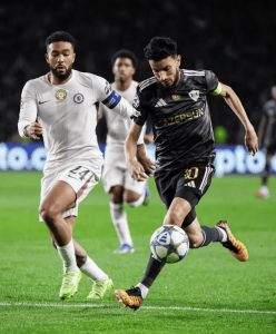 Chelsea e Qarabag empatam pela Champions League