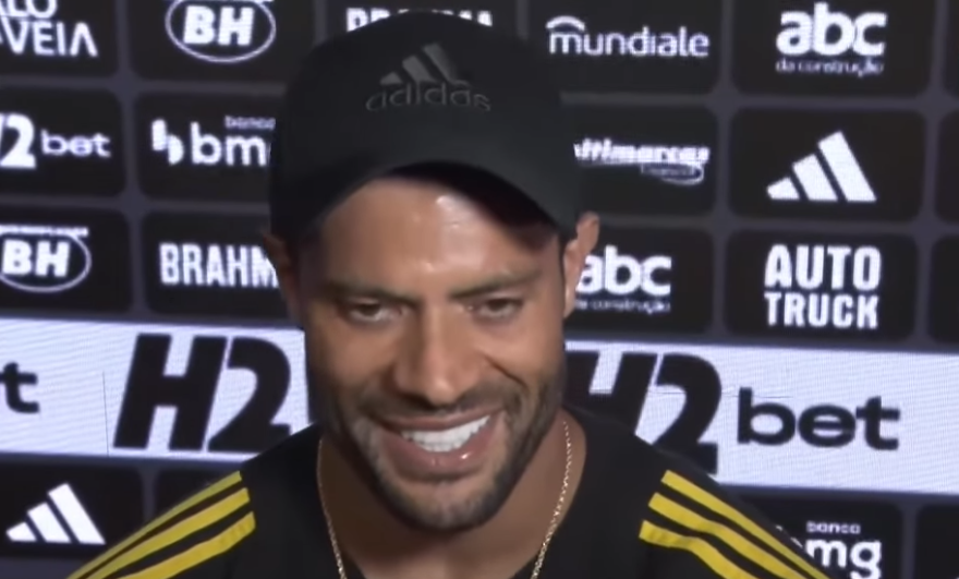 Atlético: o que Hulk prometeu de presente a dono de 'assistência' do gol 500