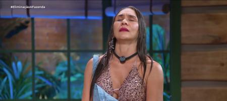 Yoná Sousa foi a sétima eliminada de A Fazenda 17