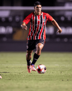 Nicolas Bosshardt, lateral da base do São Paulo