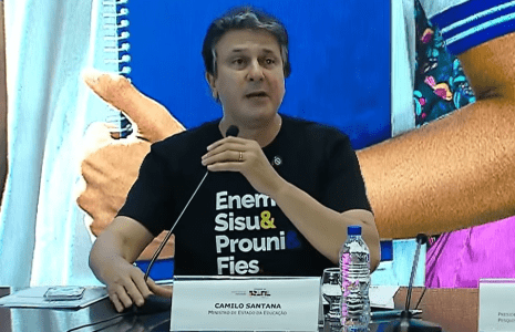 Segundo ministro Camilo Sobreira de Santana, Enem 2026 vai avaliar o ensino médio e pode ser aplicado em países do Mercosul