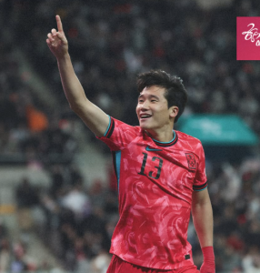 Lee Tae-Seok comemora gol pela Coreia do Sul
