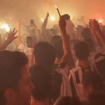 Torcida do Santos faz festa antes de 'decisão' contra o Mirassol pelo Brasileirão