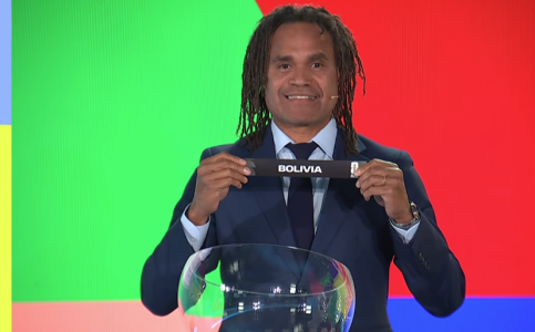 Karembeu foi campeão mundial com a França, em 1998, e tem origem Kanak • Divulgação/Fifa