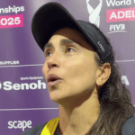 Atleta de vôlei de praia se emociona e dedica vitória no Mundial à mãe