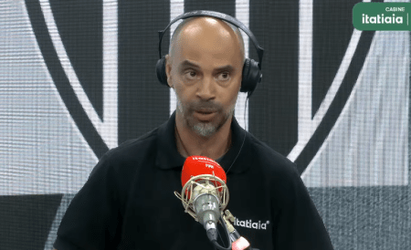 Marques, comentarista da Itatiaia