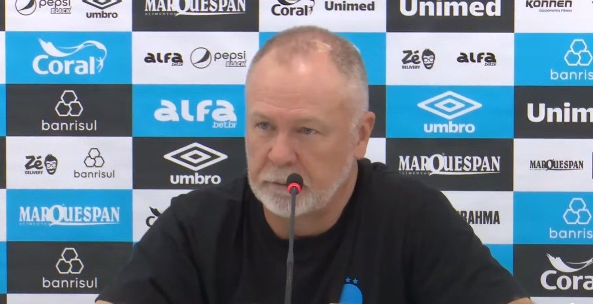 Mano Menezes explica ausências e revela lesões no Grêmio antes de encarar Botafogo