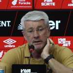 Odair Hellmann cumpre promessa no Athletico-PR e manda recado sobre Série A