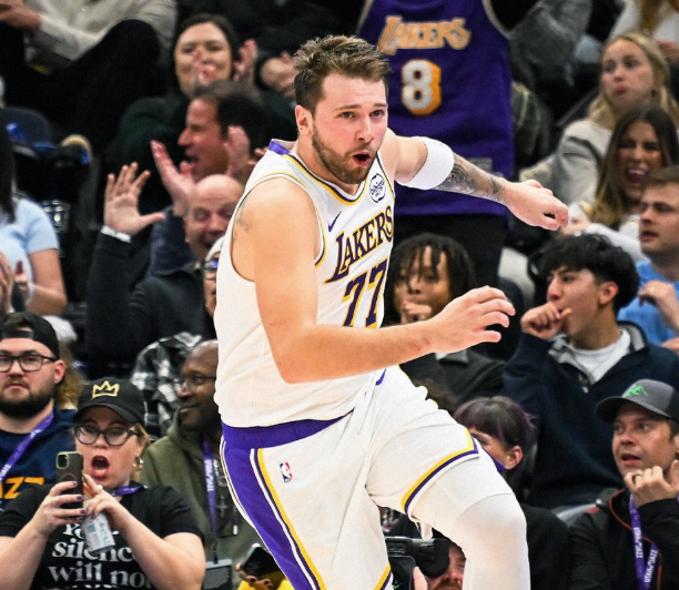 Horário e onde assistir ao vivo Lakers x Suns, pela NBA