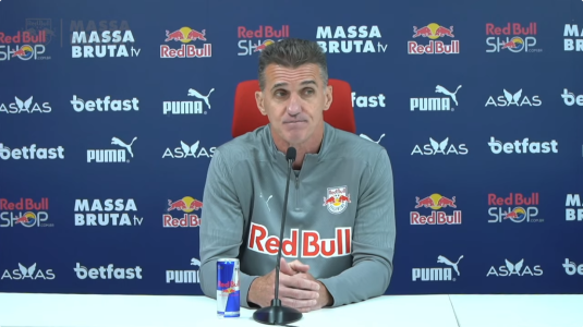 Vagner Mancini, técnico do Bragantino, em entrevista coletiva