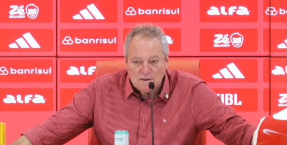 Abel Braga, durante reapresentação no Internacional