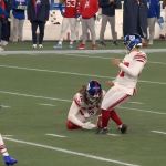 NFL: kicker dos Giants comete erro bizarro em derrota para os Patriots; assista