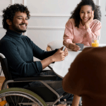 Ergonomia e inclusão: como adequar ambientes de trabalho para pessoas com deficiência