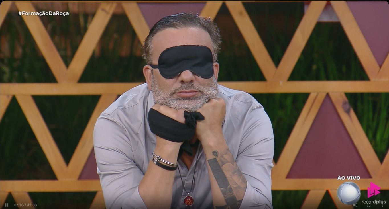 A Fazenda 17: pai de Viih Tube explode com Mesquita e cita marido da filha