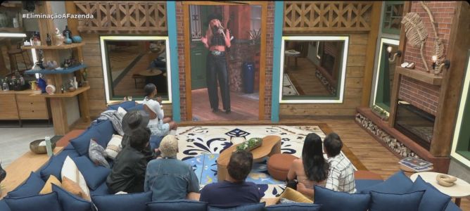 Adriane Galisteu revela cronograma da final