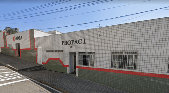Vagas disponíveis são para o curso de Auxiliar Administrativo.