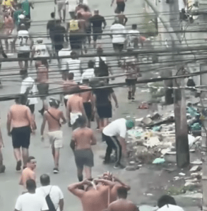 Fluminense x Vasco: torcedores entraram em confronto em Mesquita, no Rio de Janeiro, neste domingo (14)