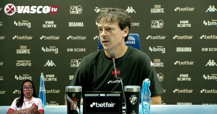 Vasco se prepara para reencontro com Fernando Diniz no comando de carrasco