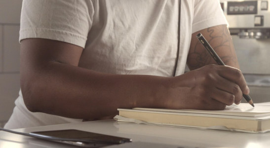 MPF obtém na Justiça a prorrogação do concurso da PRF de 2021 para garantir direitos de candidatos negros