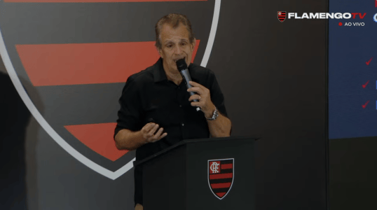Bap, presidente do Flamengo, criticou Atlético e Palmeiras