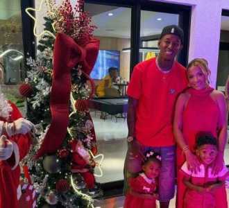 Em negociações com Cruzeiro, Vitão passa natal em família após temporada pelo Inter