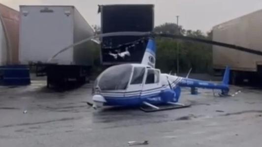 Aeronave da Band caiu em Guarulhos, em São Paulo, na tarde desta segunda-feira (29)