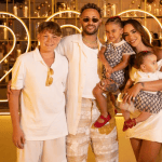 Veja como foi a festa de Réveillon de Neymar, astro do Santos