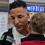 Arana desembarca no Rio de Janeiro e fala pela primeira vez como jogador do Fluminense