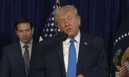 Presidente dos Estados Unidos, Donald Trump, em coletiva de imprensa após os ataques à Venezuela