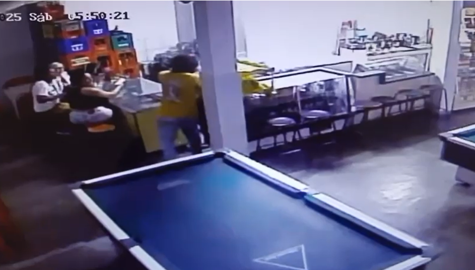 Polícia Civil prende trio suspeito de roubo a bar em Pouso Alegre