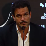 Vasco ainda prioriza posição no mercado e observa mais saídas no elenco