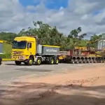 Transporte de transformador de mais de 500 toneladas passa por Juiz de Fora