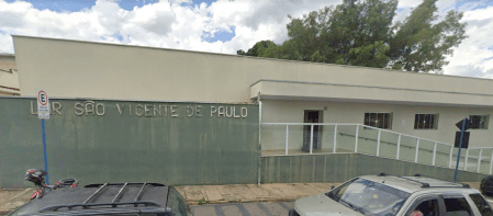 A instituição precisa de ajuda com itens de higiene pessoal, leite e, principalmente, fraldas geriátricas no tamanho extra G.