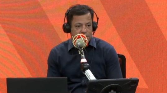 Renato Valentim em entrevista à Itatiaia
