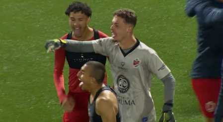 Goleiro Gabriel Sena defendeu pênalti que classificou o Ibrachina