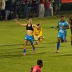 Athletico-PR sofre virada em três minutos e perde segunda consecutiva no Paranaense