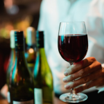 Indústria vitivinícola exporta US$ 13 milhões em vinhos e espumantes em 2025