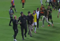 América x Atlético: briga entre Sampaoli e Valentim é destaque em jornal espanhol