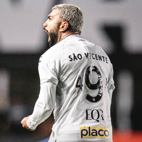 Com gol em clássico pelo Santos, Gabigol encerra jejum contra o Corinthians