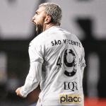 Com gol em clássico pelo Santos, Gabigol encerra jejum contra o Corinthians